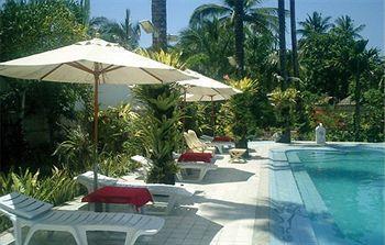 Resort Patio Pacific